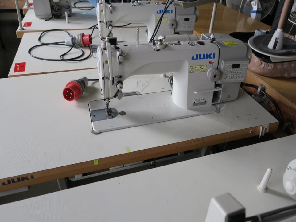 Used Juki DDL-8700B-7 Šivalni stroj Lockstitch for Sale (Auction Premium) | NetBid Slovenija